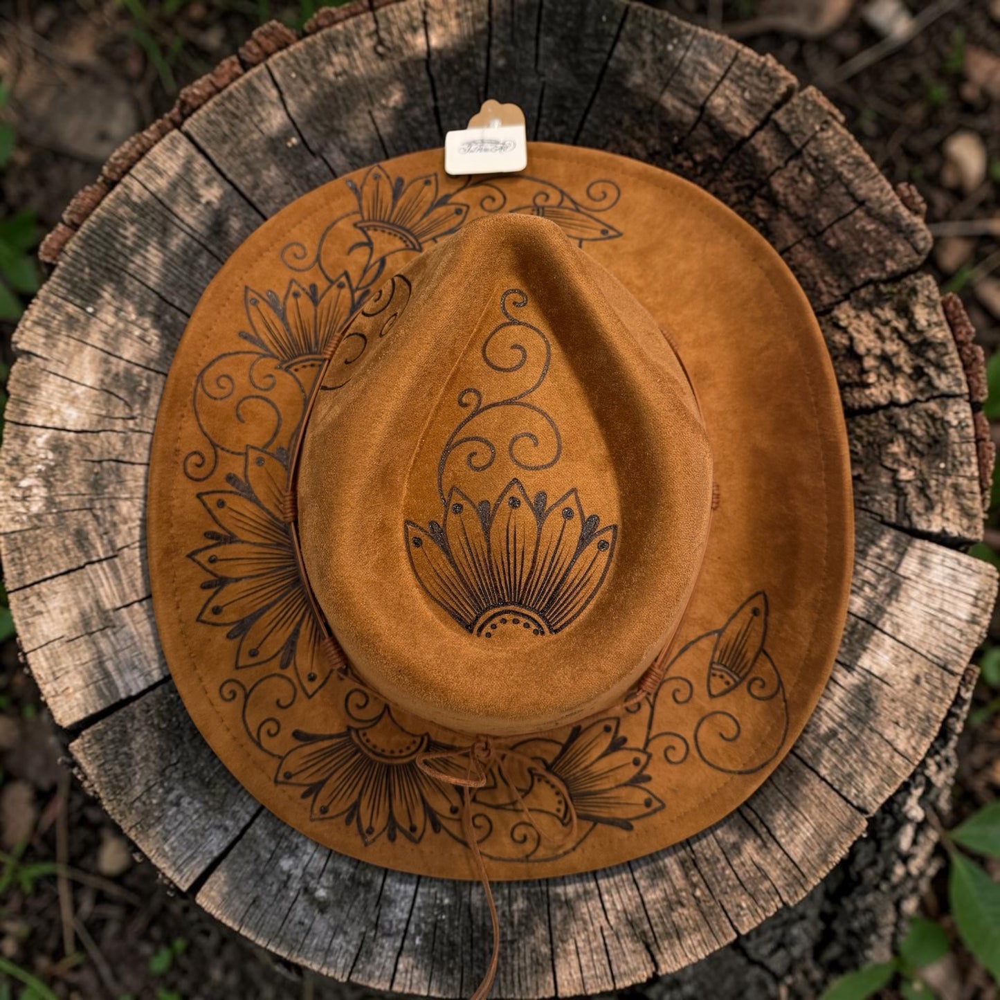 Carmel Abstract Flower Aussie Cowboy